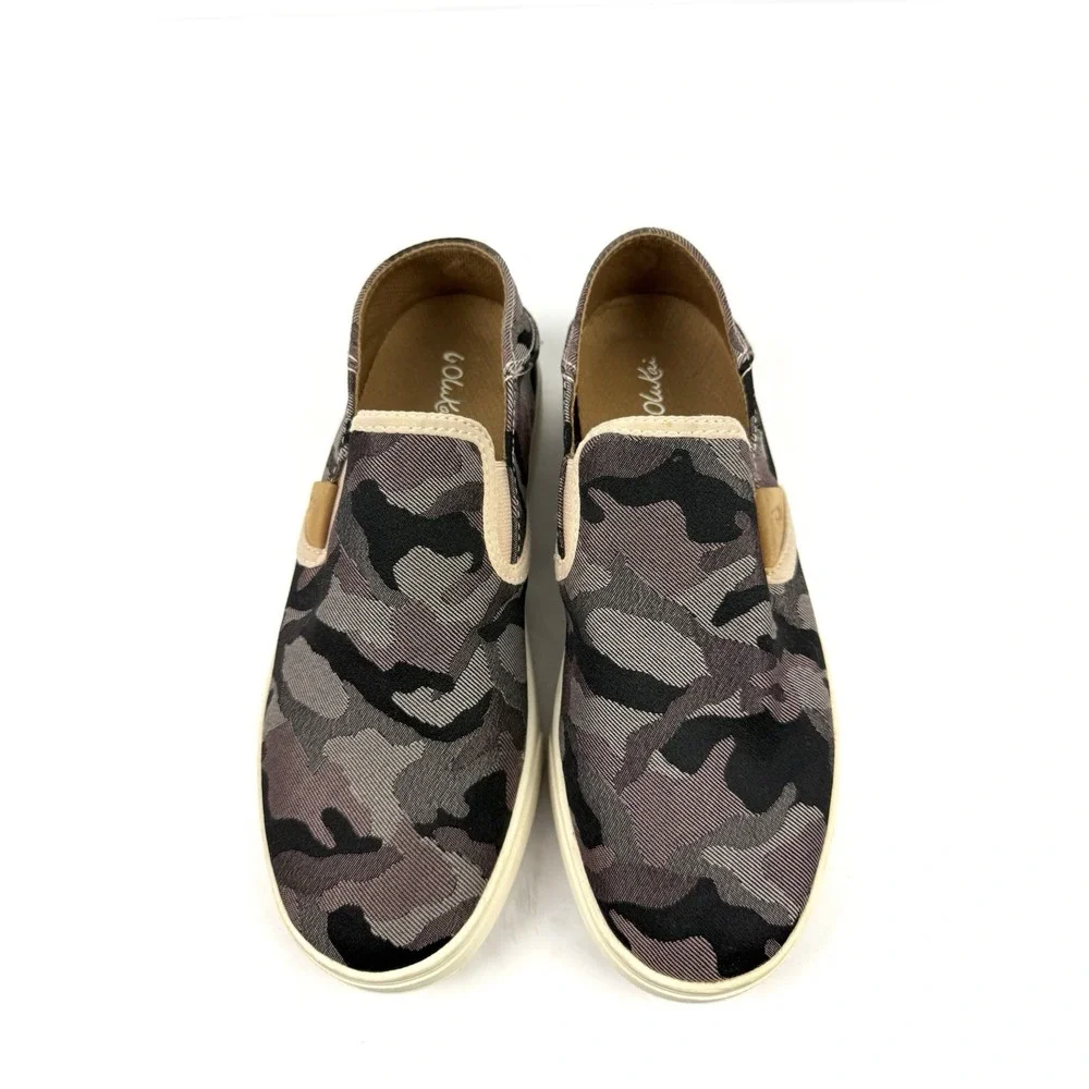 OluKai Pehuea PA'I Shoes 6 Camo Canvas Sift Pink Womens Loafer Slip On